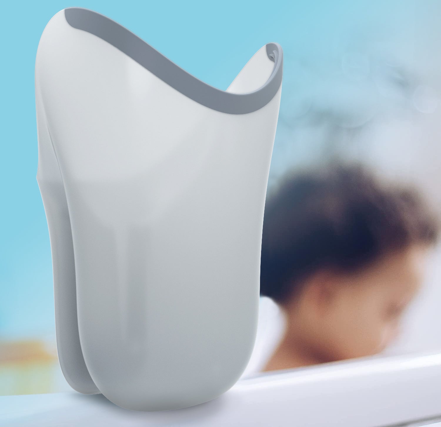 Tear-Free Rinse Pail #014IW