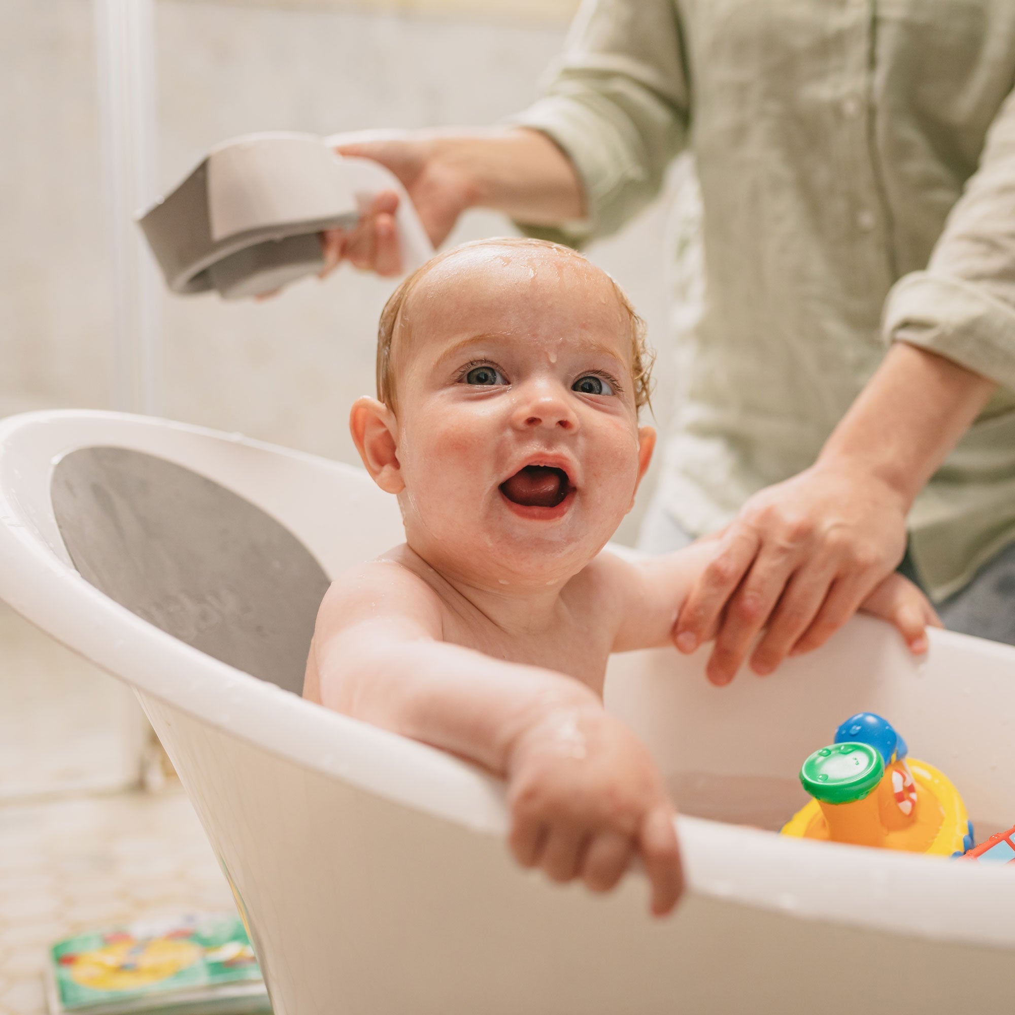 Collapsible Shampoo Rinse Cup #267ZT