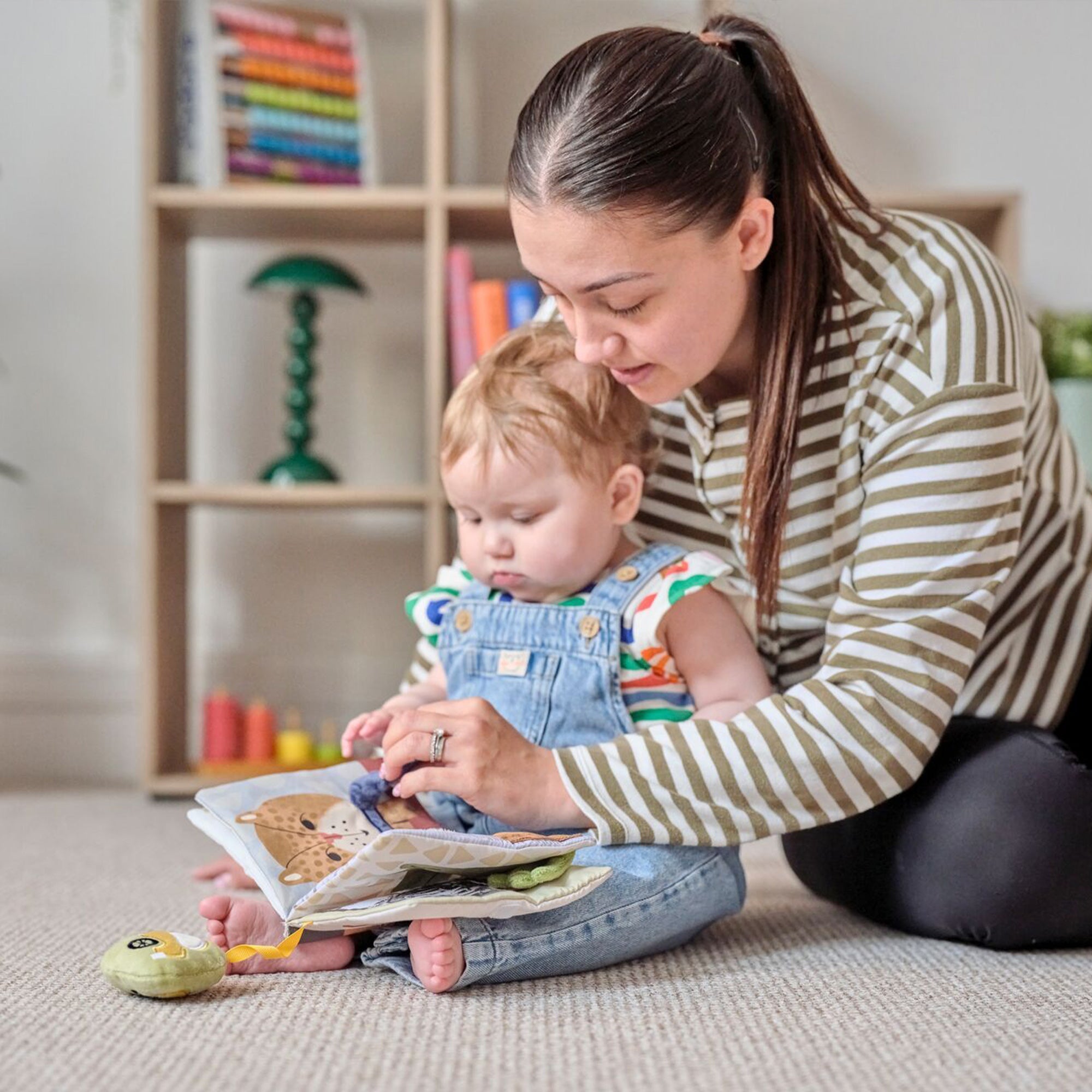 Baby Sensory Book | City Bus #317R1